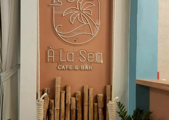 Hostel De Sea - Rambuttri Village Khaosan Area