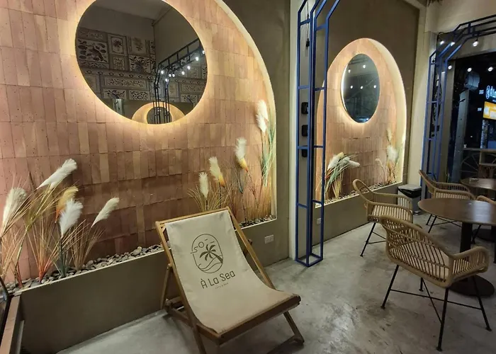 Hostel De Sea - Rambuttri Village Khaosan Area