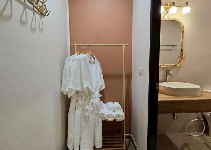 De Sea - Rambuttri Village Khaosan Area Hostel *